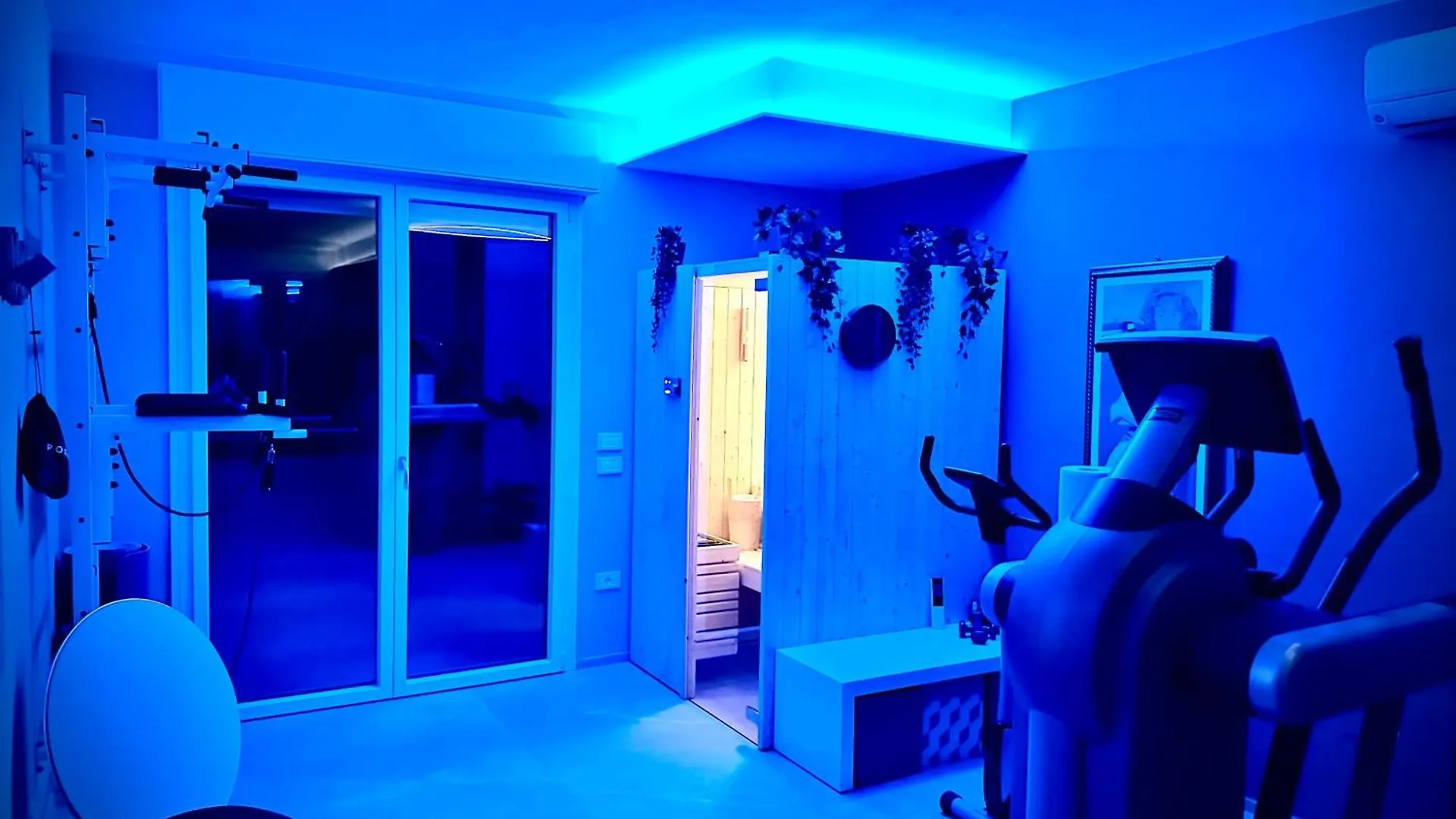 Apartment Olivia Rooms Sauna & Gym Forli Italy